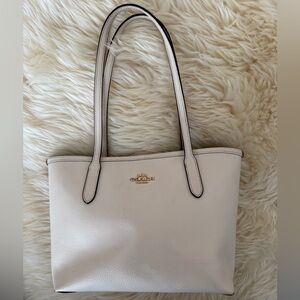 Coach Ivory Leather Tote Bag